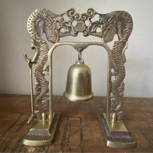Vintage Chinese Brass Bell on Ornate Dragon Arch with Mallet - Picture 6 of 7
